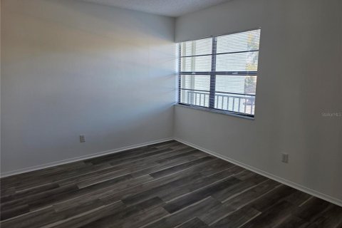 Купить кондоминиум в Ларго, Флорида 5 комнат, 88.72м2, № 2142265 - фото 23