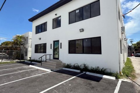 Apartamento en alquiler en Miami, Florida, 2 dormitorios, 68.28 m2 № 2152532 - foto 16