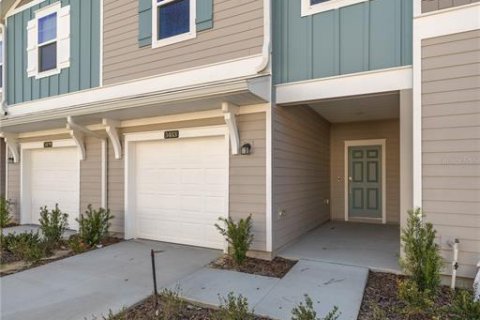 Townhouse in Ocala, Florida 3 bedrooms, 158.68 sq.m. № 1903235 - photo 3