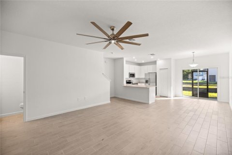 Townhouse in Ocala, Florida 3 bedrooms, 158.68 sq.m. № 1903235 - photo 5