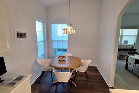 House in Venice, Florida 2 bedrooms, 145.39 sq.m. № 1530535 - photo 6