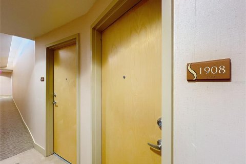 Купить кондоминиум в Орландо, Флорида 4 комнаты, 77.76м2, № 1909115 - фото 4