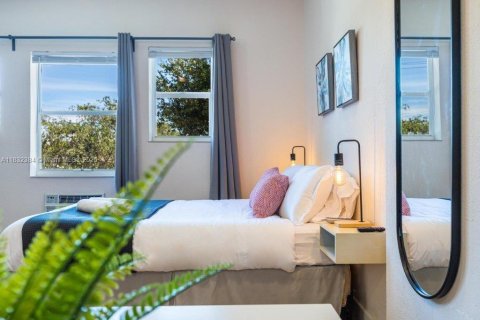 Commercial property in Fort Lauderdale, Florida № 1936945 - photo 23