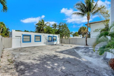 Commercial property in Fort Lauderdale, Florida № 1936945 - photo 4