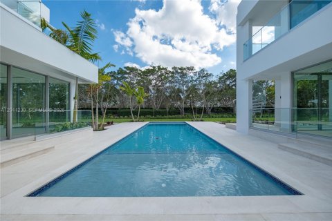 Villa ou maison à vendre à Weston, Floride: 6 chambres, 839.37 m2 № 2074676 - photo 11