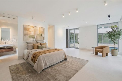 Villa ou maison à vendre à Weston, Floride: 6 chambres, 839.37 m2 № 2074676 - photo 19