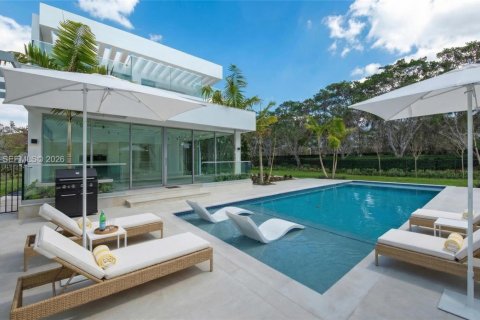 Villa ou maison à vendre à Weston, Floride: 6 chambres, 839.37 m2 № 2074676 - photo 12