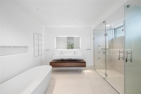 Villa ou maison à vendre à Weston, Floride: 6 chambres, 839.37 m2 № 2074676 - photo 20