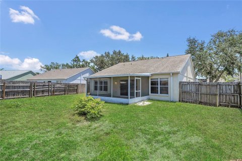 Villa ou maison à vendre à Apollo Beach, Floride: 3 chambres, 139.35 m2 № 1740760 - photo 21