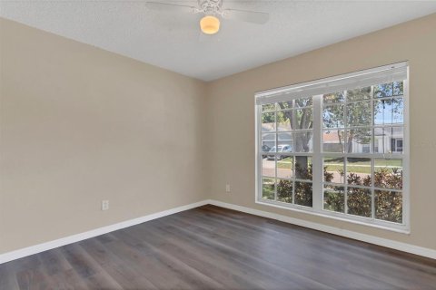 Villa ou maison à vendre à Apollo Beach, Floride: 3 chambres, 139.35 m2 № 1740760 - photo 11