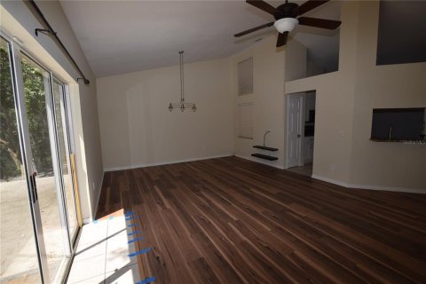 Casa en alquiler en Winter Springs, Florida, 3 dormitorios, 130.16 m2 № 1883232 - foto 10