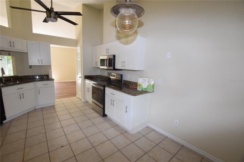Casa en alquiler en Winter Springs, Florida, 3 dormitorios, 130.16 m2 № 1883232 - foto 15