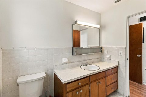 House in Orlando, Florida 3 bedrooms, 162.3 sq.m. № 2393423 - photo 27