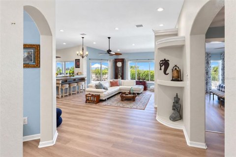 Villa ou maison à vendre à Punta Gorda, Floride: 3 chambres, 174.56 m2 № 2396479 - photo 30