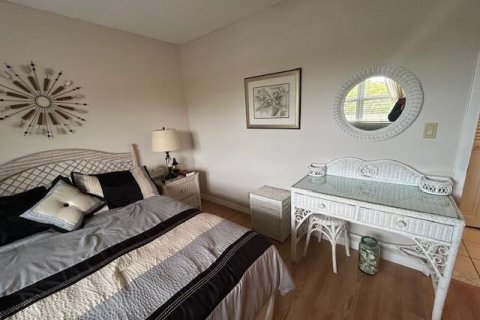 Condo in Dania Beach, Florida, 2 bedrooms  № 2175670 - photo 24