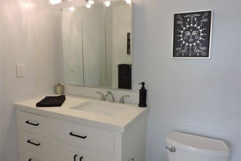 Condo in Dania Beach, Florida, 2 bedrooms  № 2175670 - photo 15