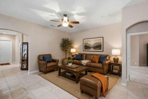 Villa ou maison à vendre à Port St. Lucie, Floride: 4 chambres, 191.01 m2 № 2407697 - photo 10
