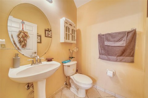 Casa en venta en Homestead, Florida, 5 dormitorios, 250.19 m2 № 1871360 - foto 12