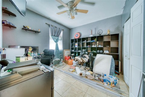 Casa en venta en Homestead, Florida, 5 dormitorios, 250.19 m2 № 1871360 - foto 24