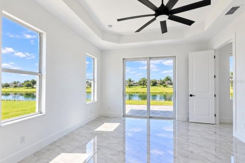 Casa en venta en Punta Gorda, Florida, 4 dormitorios, 188.78 m2 № 2381294 - foto 19