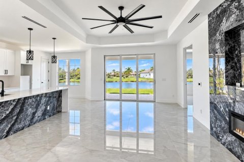 Casa en venta en Punta Gorda, Florida, 4 dormitorios, 188.78 m2 № 2381294 - foto 11