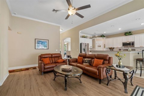 House in Pinellas Park, Florida 4 bedrooms, 181.81 sq.m. № 2222088 - photo 26