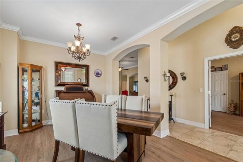 House in Pinellas Park, Florida 4 bedrooms, 181.81 sq.m. № 2222088 - photo 16