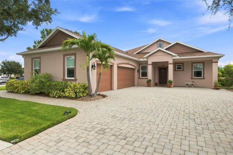 House in Parrish, Florida 3 bedrooms, 188.13 sq.m. № 2287151