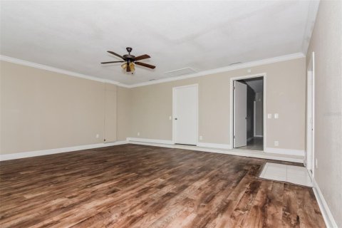 Casa en alquiler en Tarpon Springs, Florida, 3 dormitorios, 147.34 m2 № 1573048 - foto 3