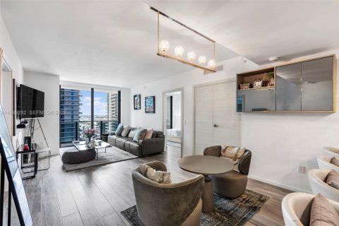 Купить кондоминиум в Майами, Флорида 2 спальни, 116.41м2, № 2005267 - фото 4