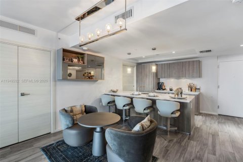 Купить кондоминиум в Майами, Флорида 2 спальни, 116.41м2, № 2005267 - фото 5