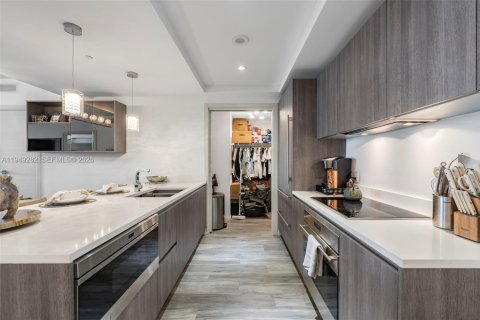 Купить кондоминиум в Майами, Флорида 2 спальни, 116.41м2, № 2005267 - фото 27