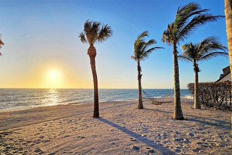 Casa en venta en Nokomis, Florida, 5 dormitorios, 786.7 m2 № 1546850 - foto 13