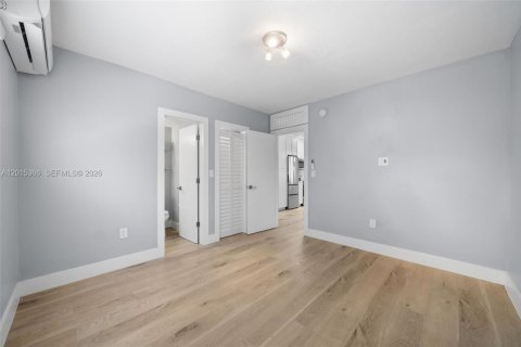 Copropriété à louer à South Miami, Floride: 1 chambre, 47.38 m2 № 2171360 - photo 10
