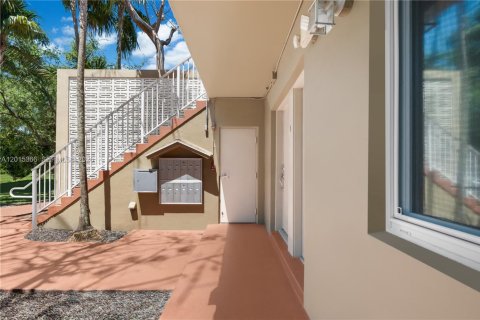 Copropriété à louer à South Miami, Floride: 1 chambre, 47.38 m2 № 2171360 - photo 16