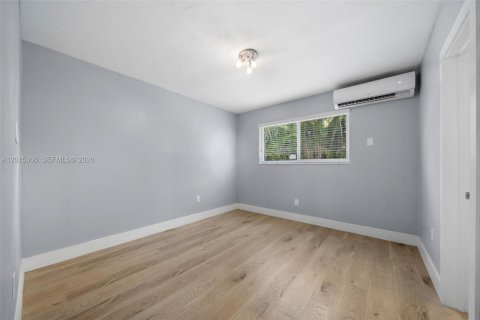 Copropriété à louer à South Miami, Floride: 1 chambre, 47.38 m2 № 2171360 - photo 5