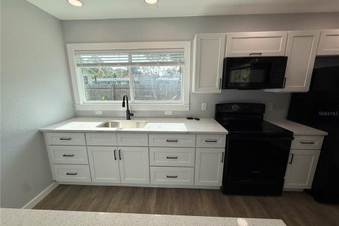 Appartement à louer à Englewood, Floride: 1 chambre, 60.39 m2 № 1849438 - photo 6