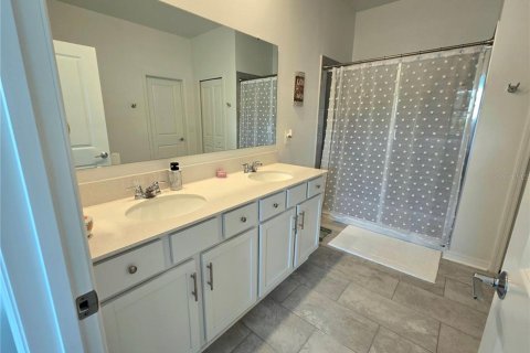 Villa ou maison à vendre à Kissimmee, Floride: 4 chambres, 171.22 m2 № 2148083 - photo 14