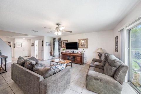 House in Brooksville, Florida 4 bedrooms, 192.21 sq.m. № 1846808 - photo 7