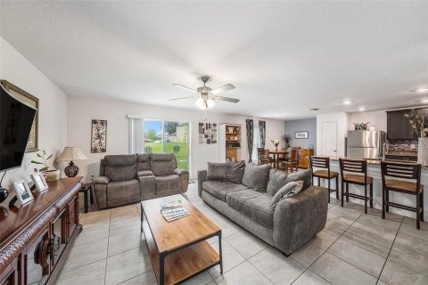 House in Brooksville, Florida 4 bedrooms, 192.21 sq.m. № 1846808 - photo 8
