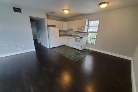 Copropriété à vendre à Coral Springs, Floride: 2 chambres, 74.32 m2 № 2041548 - photo 7