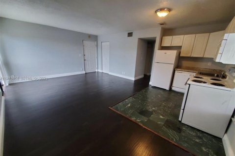 Copropriété à vendre à Coral Springs, Floride: 2 chambres, 74.32 m2 № 2041548 - photo 6