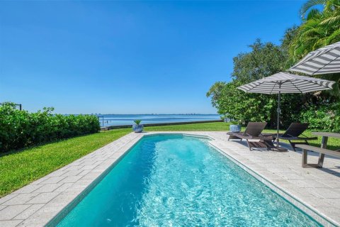 Villa ou maison à louer à Sarasota, Floride: 4 chambres, 279.82 m2 № 2425721 - photo 2