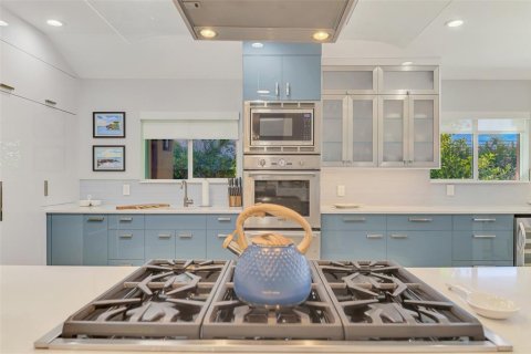 Villa ou maison à louer à Sarasota, Floride: 4 chambres, 279.82 m2 № 2425721 - photo 14