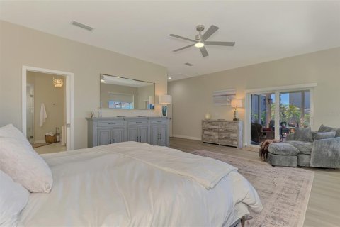 Villa ou maison à louer à Sarasota, Floride: 4 chambres, 279.82 m2 № 2425721 - photo 21