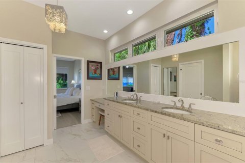 Villa ou maison à louer à Sarasota, Floride: 4 chambres, 279.82 m2 № 2425721 - photo 24