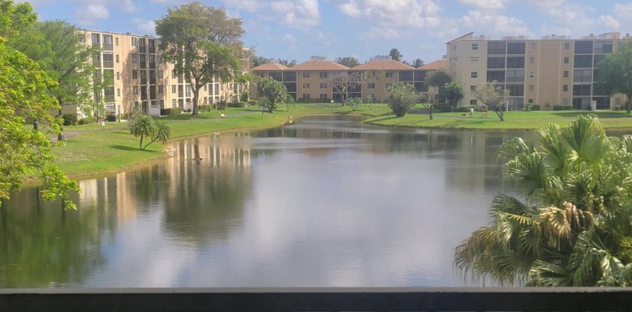 Estudio en el Condominio en Lauderhill, Florida № 2188056