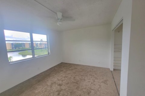 Condominio en venta en Lauderhill, Florida, 1 dormitorio, 60.67 m2 № 2188056 - foto 11
