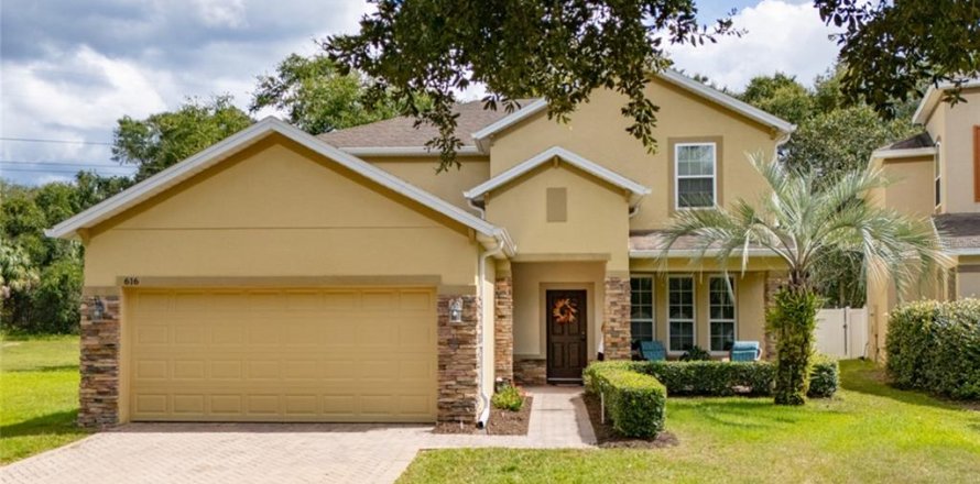 Villa ou maison à DeLand, Floride 4 chambres, 258.27 m2 № 2400087