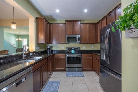 Villa ou maison à vendre à DeLand, Floride: 4 chambres, 258.27 m2 № 2400087 - photo 2
